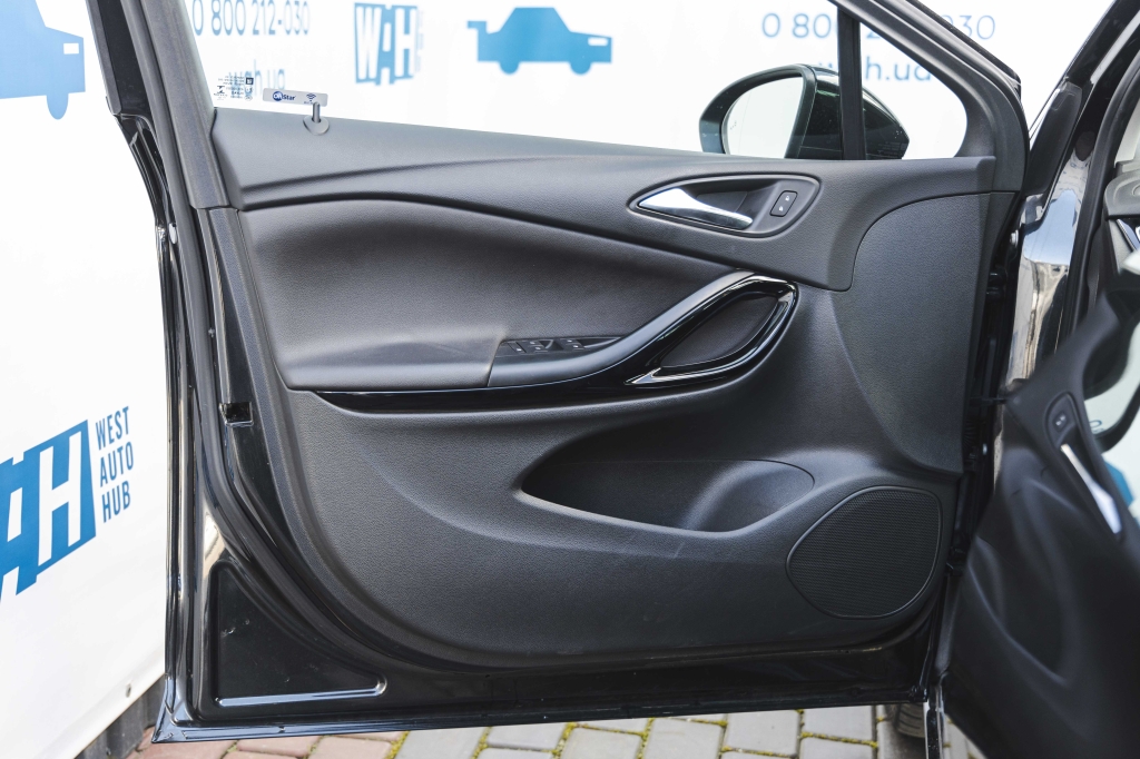 Opel Astra K 2016 photo 15