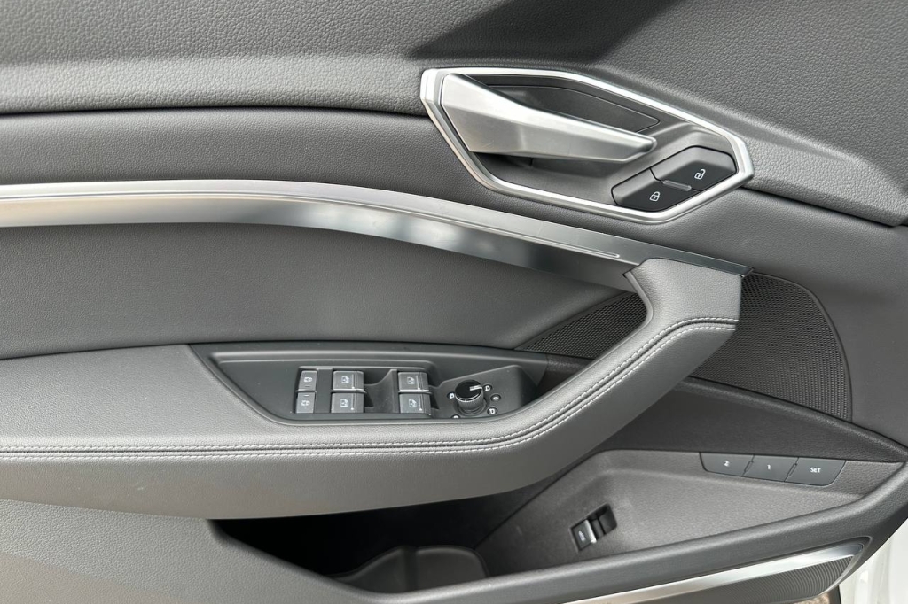 Audi e-tron Sportback 55 95kWh 2021 фото 11