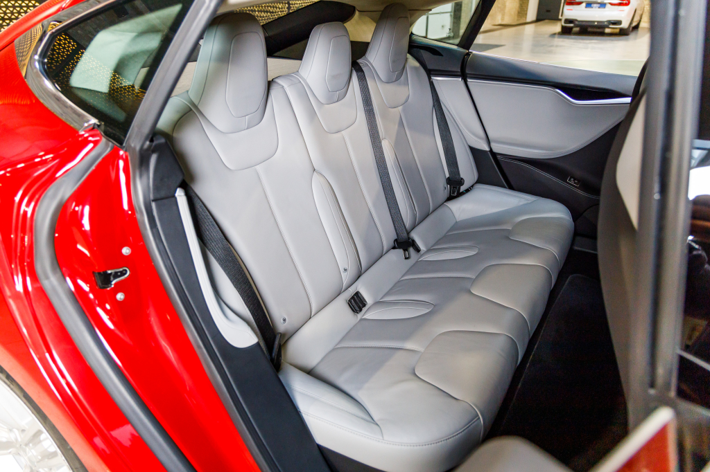 Tesla Model S 70D AWD 2016 photo 14