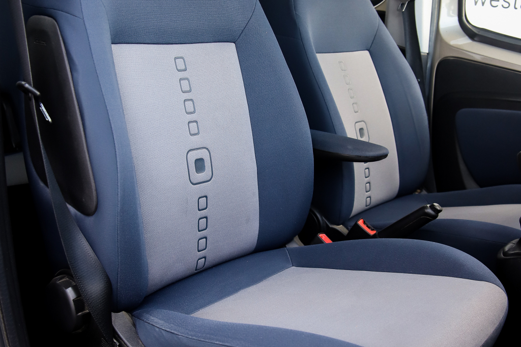 Citroen Nemo пасс. 2011 photo 9