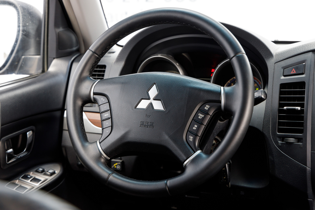 Mitsubishi Pajero GLS 2008 фото 10