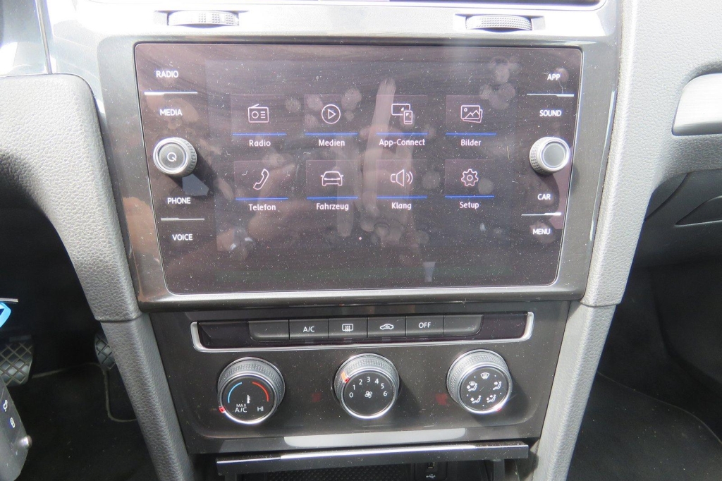 Volkswagen Golf Variant 2018 фото 2