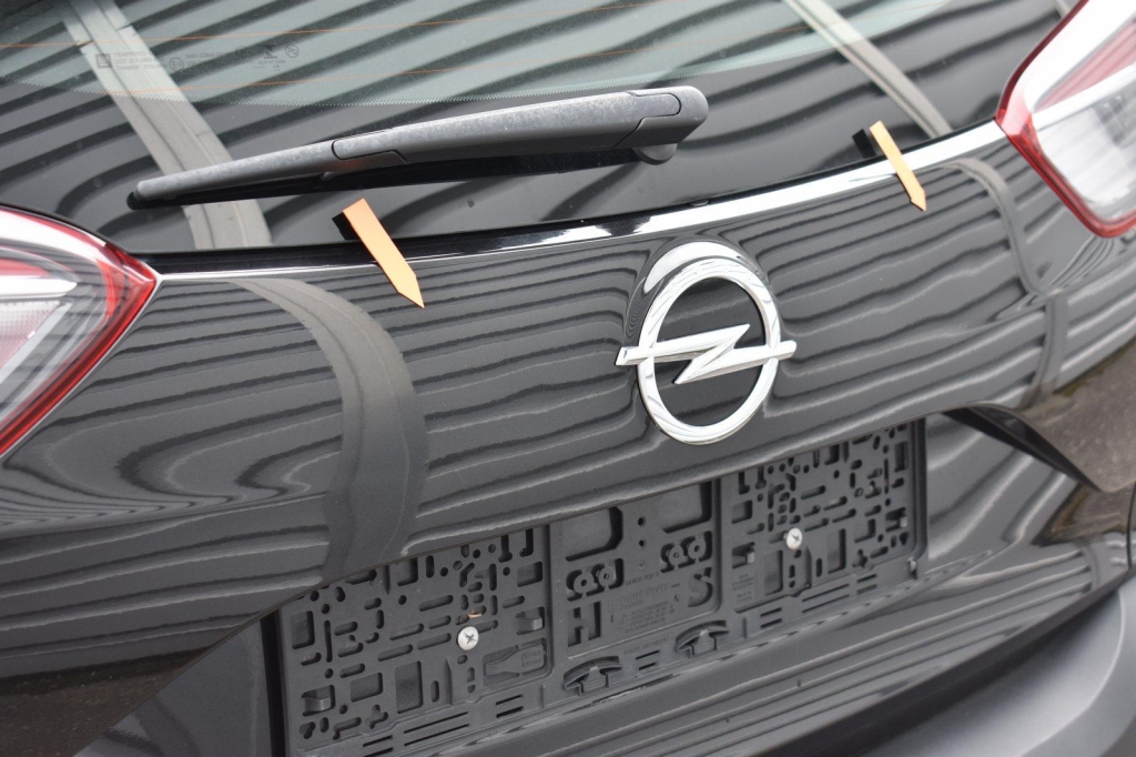 Opel Crossland X 2019 фото 13