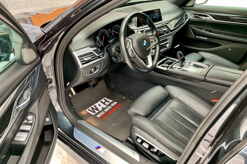 BMW 730 xDrive 2016 фото 13