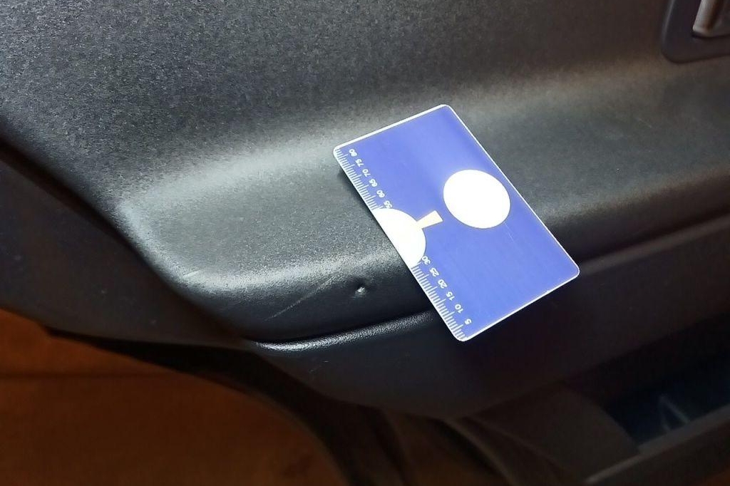 Land Rover Discovery 2016 photo 34