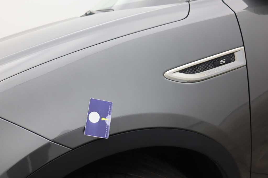 Jaguar E-Pace 2018 фото 13