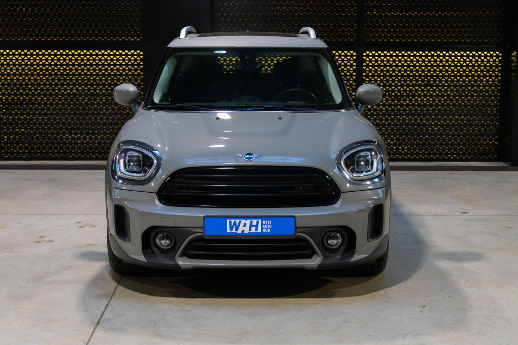 MINI Cooper Clubman 2021 фото 2