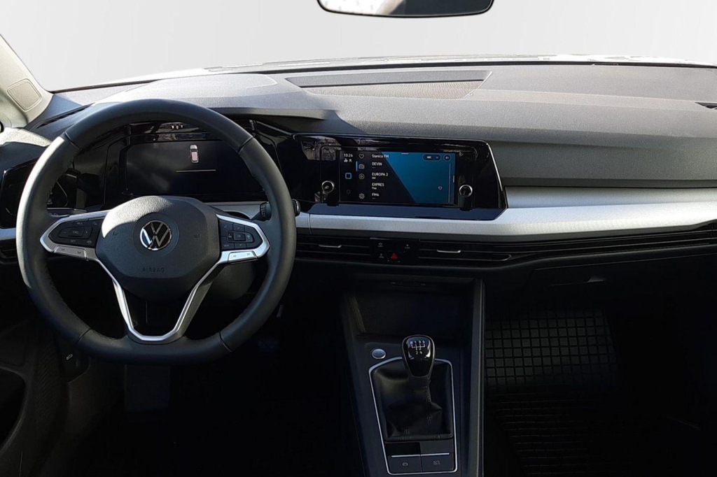 Volkswagen Golf 2021 фото 2