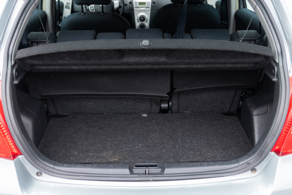 Toyota Yaris 2006 photo 14