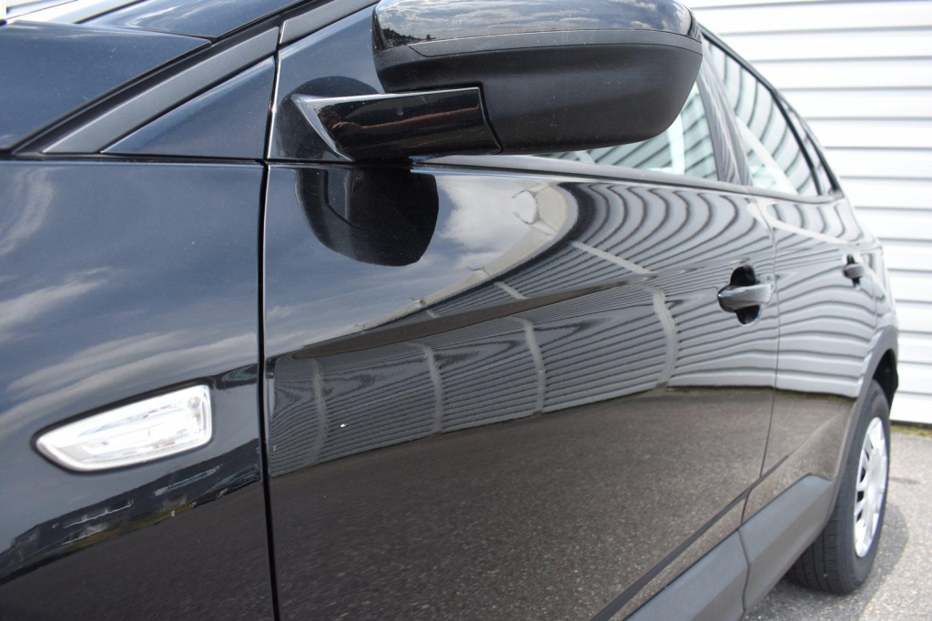 Opel Grandland X 2019 фото 15