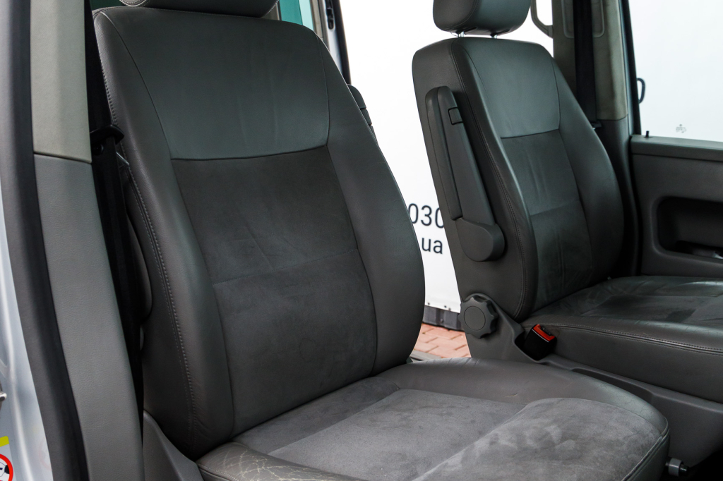 Volkswagen Multivan 2008 photo 20