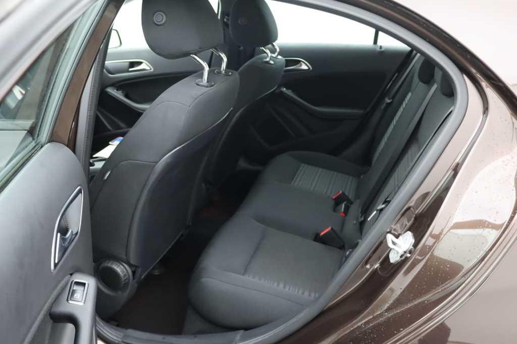 Mercedes-Benz A-Klasse 2017 photo 3