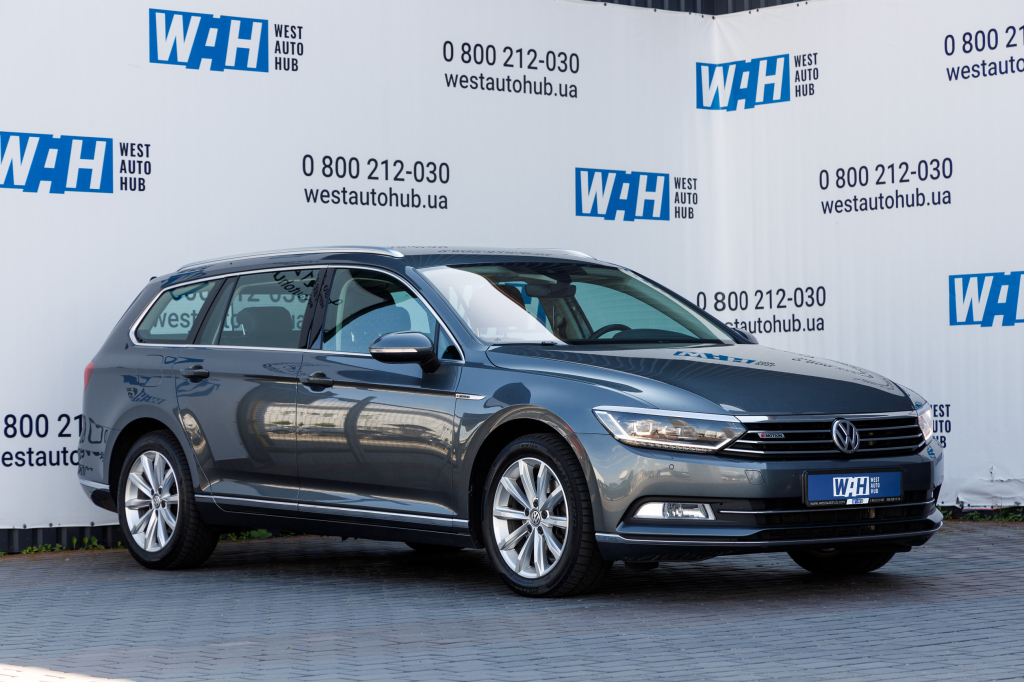 Volkswagen Passat B8 Highline 4Motion 2016 фото 30