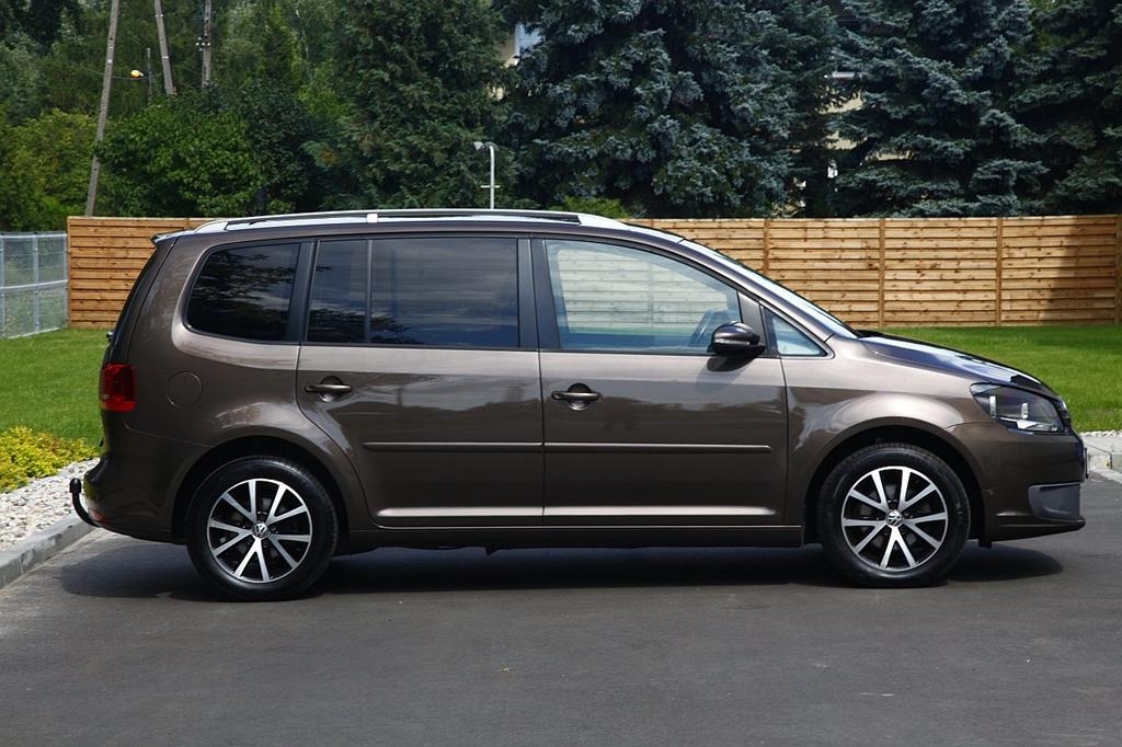 Volkswagen Touran 2010 фото 4