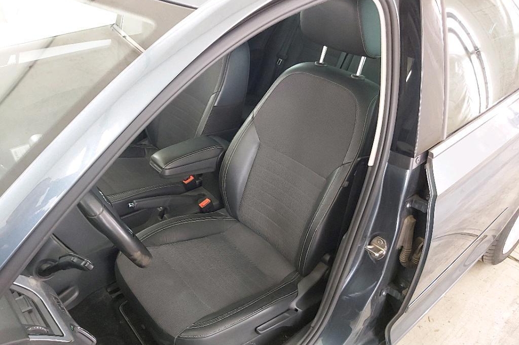 Skoda Rapid Spaceback 2018 фото 28