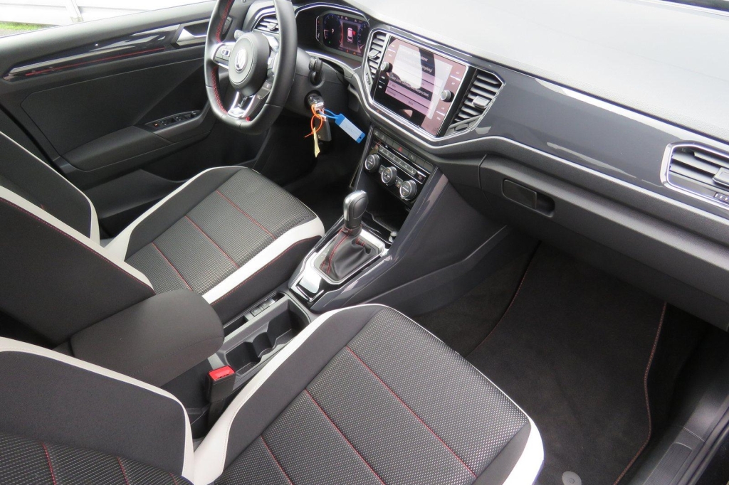 Volkswagen T-Roc 2019 photo 8