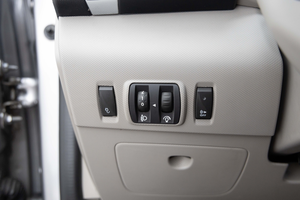 Renault Zoe 2015 photo 14