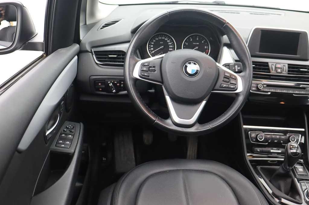 BMW 2er Active Tourer 2016 photo 6