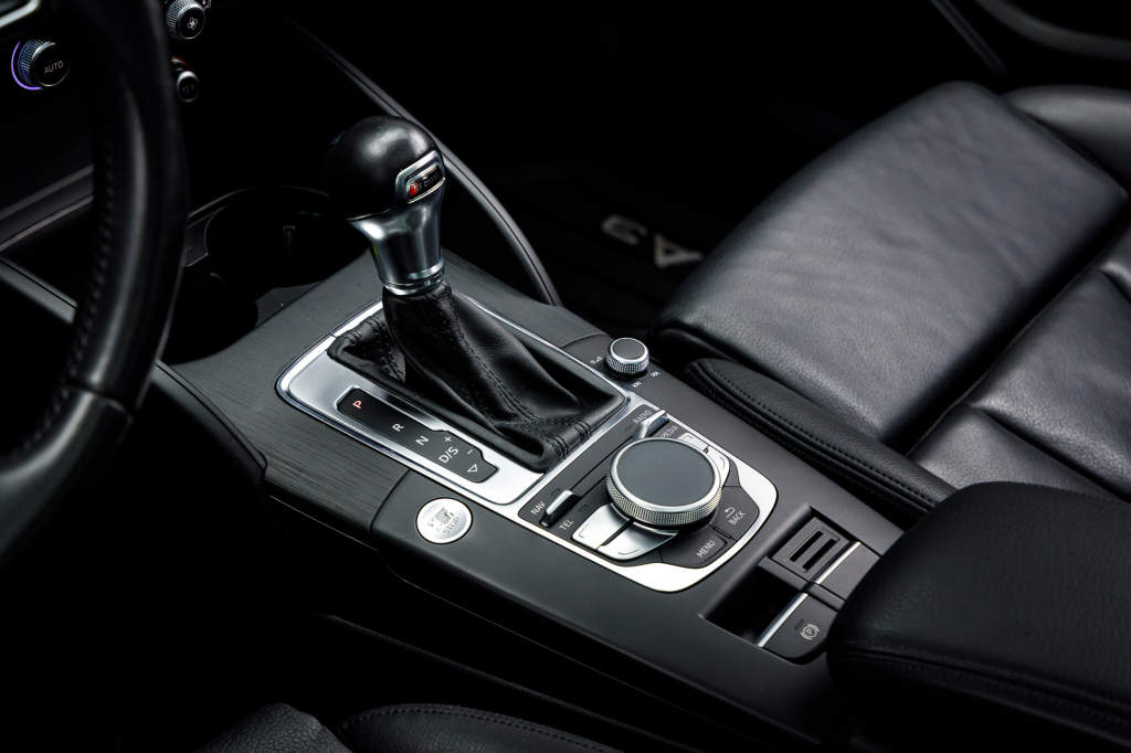 Audi A3 2014 фото 26