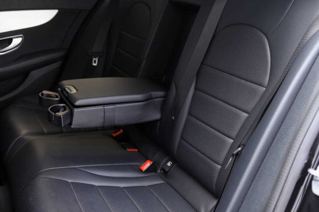 Mercedes-Benz C 200 Avantgarde 2016 фото 19