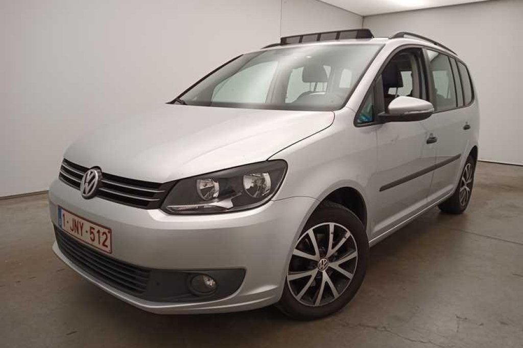 Volkswagen Touran 2015 photo 1
