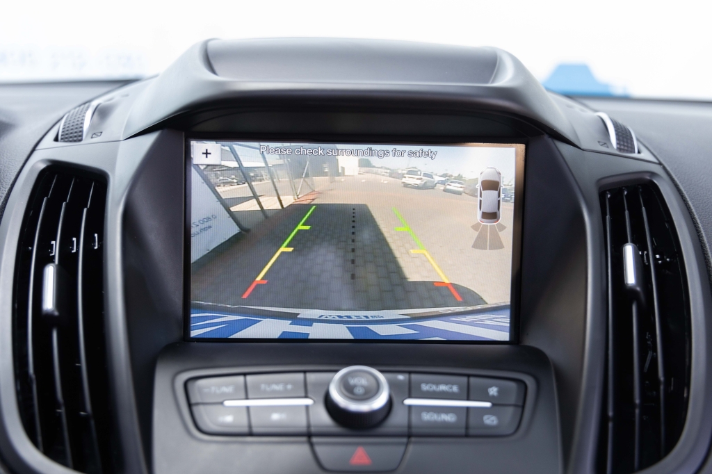 Ford Escape SEL 2019 photo 24