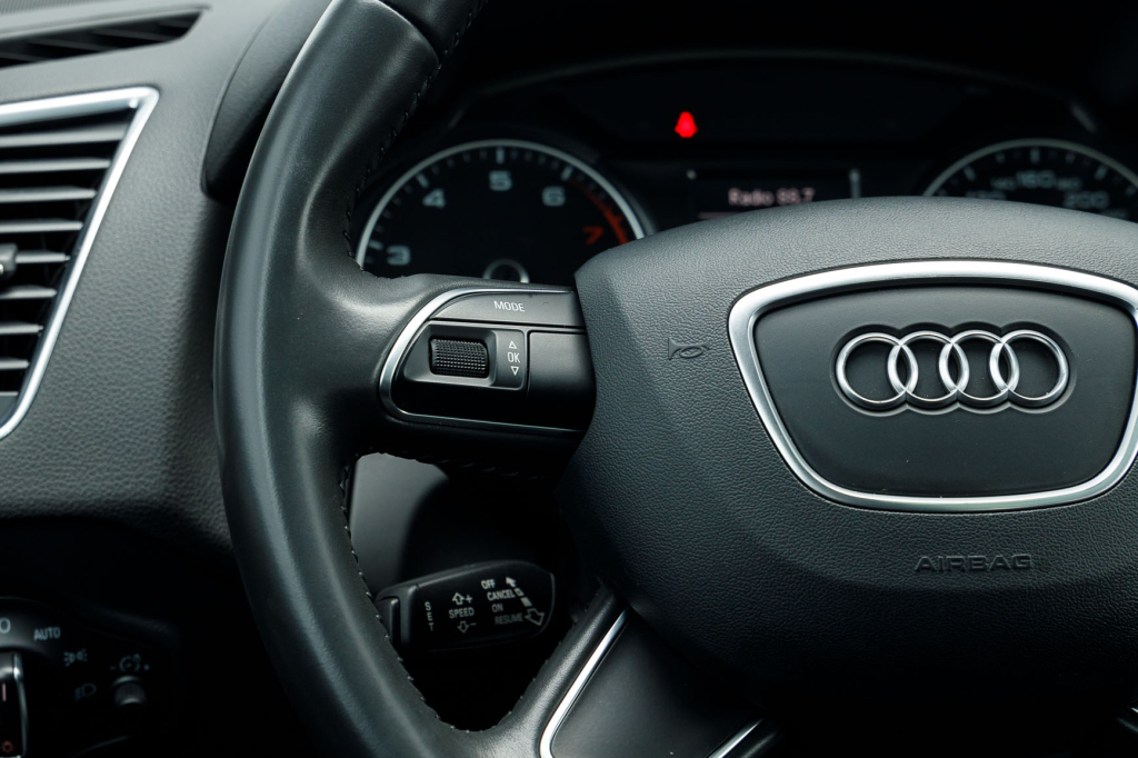 Audi Q5 Premium Plus 2016 фото 22