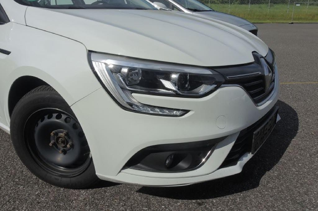 Renault Megane Grandtour 2018 photo 12