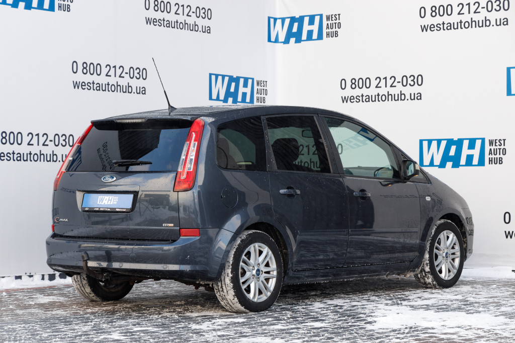 Ford C-Max Ghia photo 5