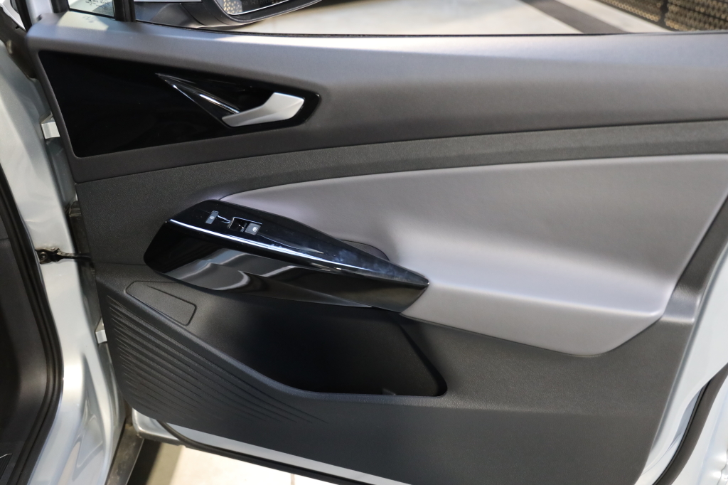 Volkswagen ID.4 2021 фото 31