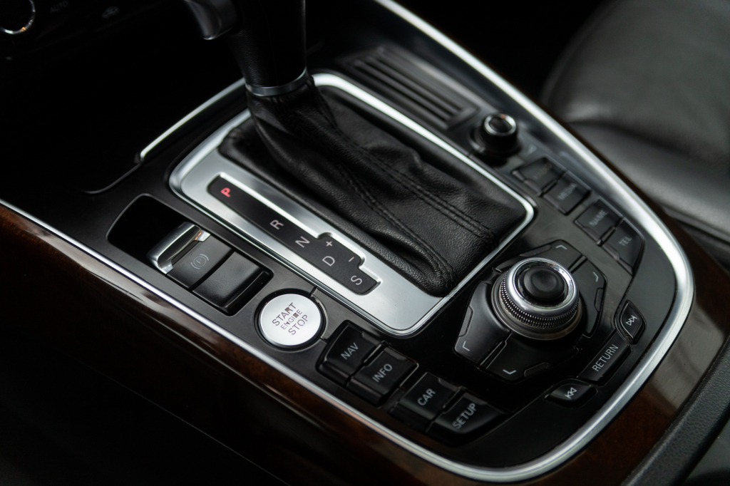 Audi Q5 Premium Plus 2012 photo 12