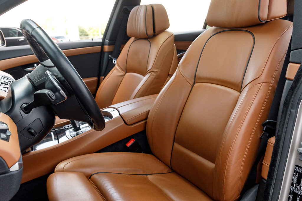 BMW 530 GT xDrive 2015 фото 22