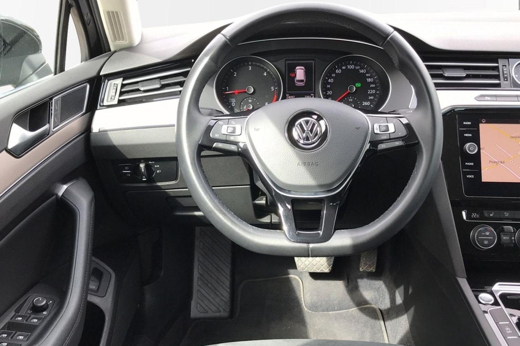 Volkswagen Passat Variant 2019 фото 5