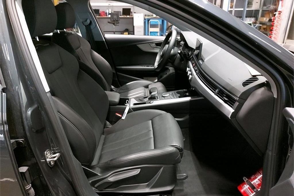 Audi A4 Avant 2019 photo 4