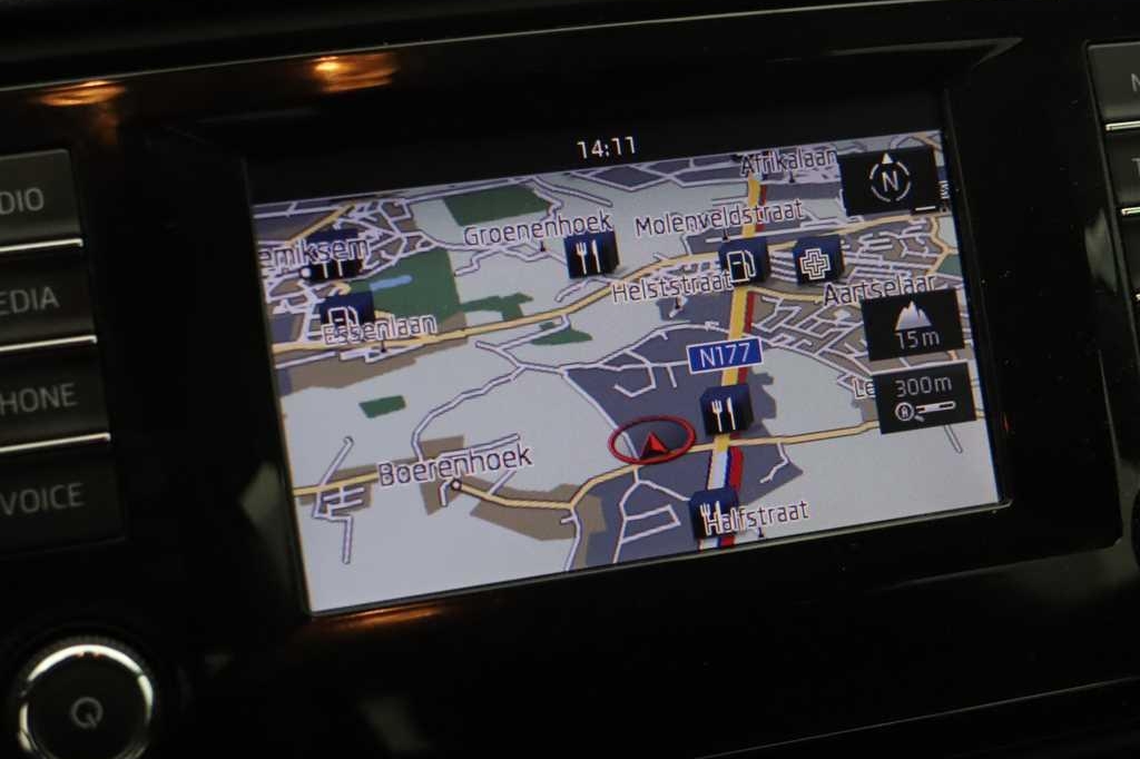 Skoda Octavia Combi 2015 фото 4