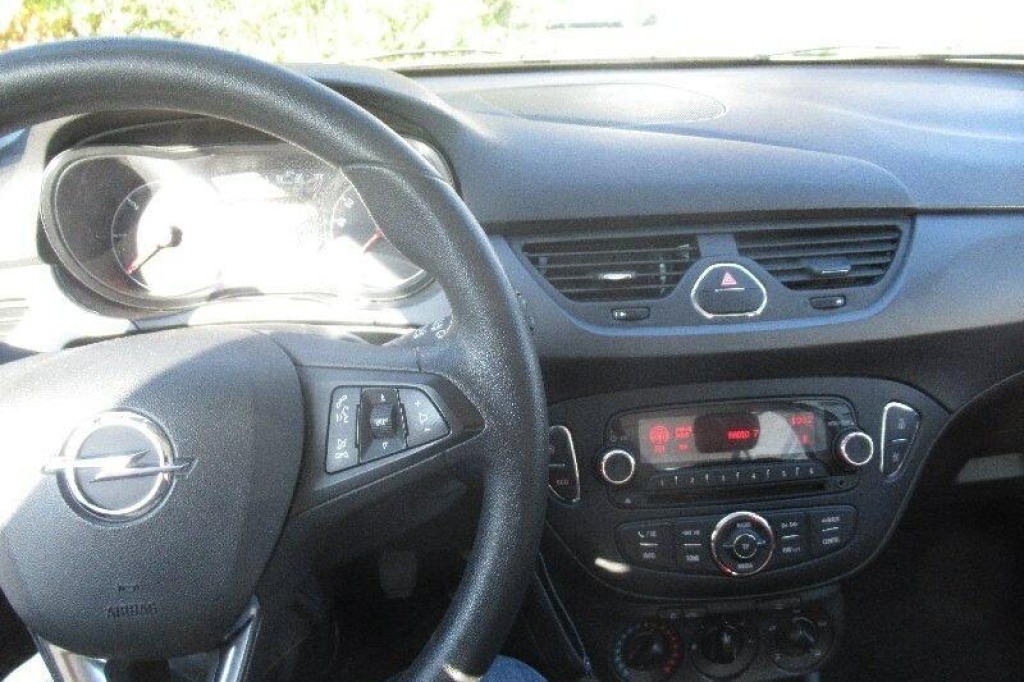 Opel Corsa 2015 photo 1