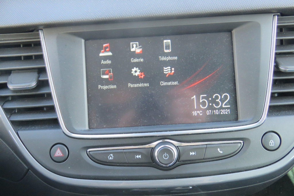 Opel Crossland X 2020 фото 3