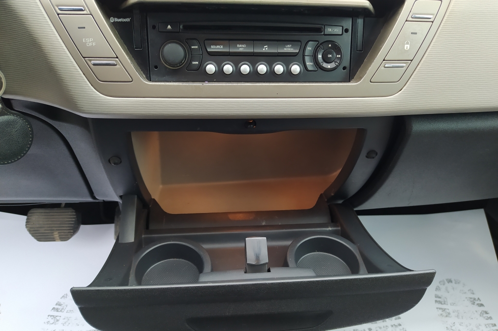 Citroen Grand C4 Picasso фото 13