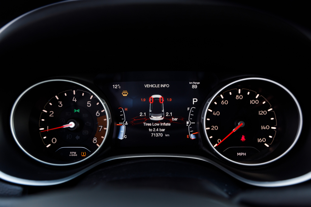 Jeep Compass 2018 photo 30