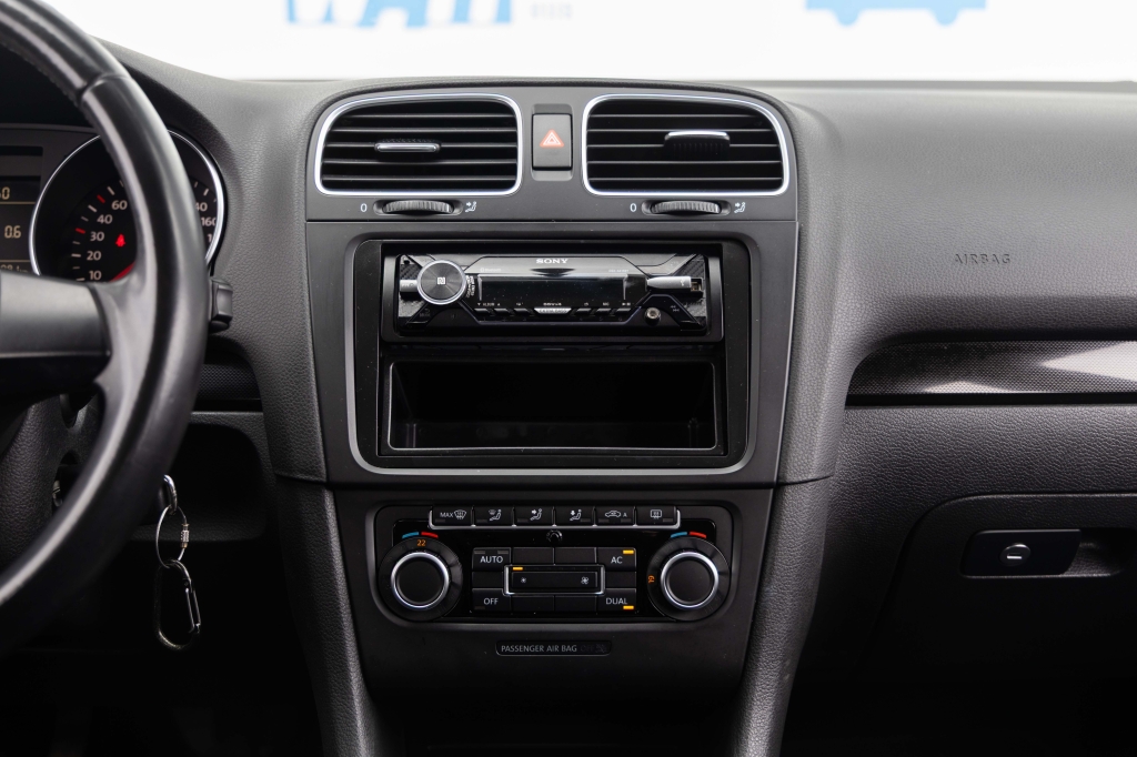 Volkswagen Golf 2009 фото 15