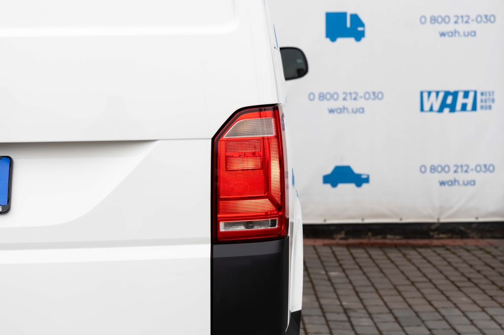 Volkswagen Transporter 2017 фото 9