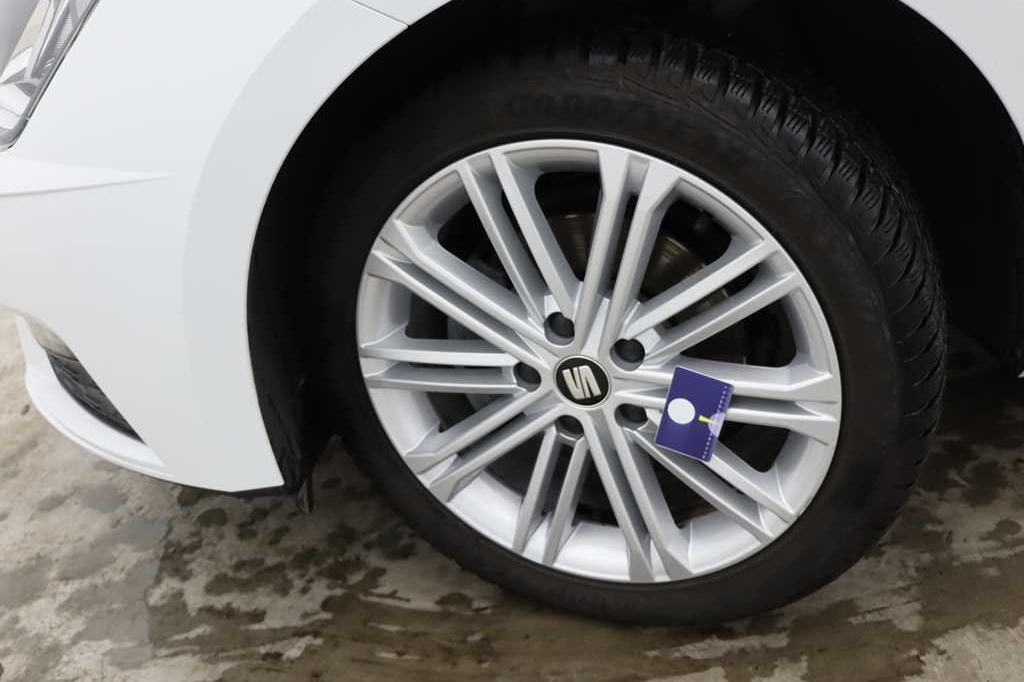 SEAT Leon 2017 photo 18