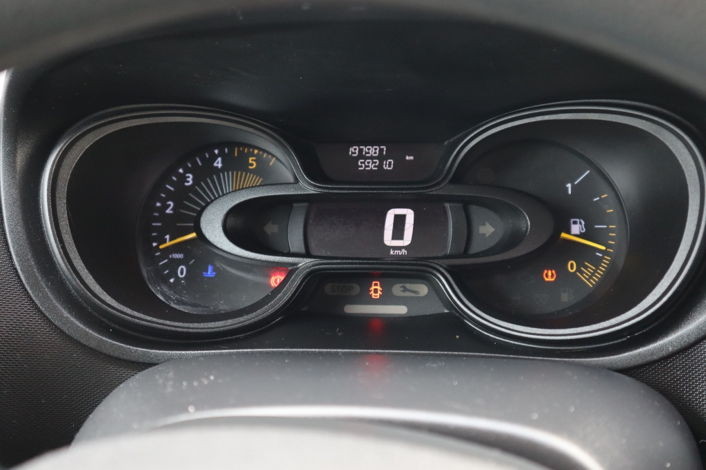 Renault Trafic фото 10