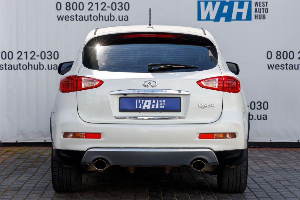 Infiniti QX50 2016 2015 photo 3