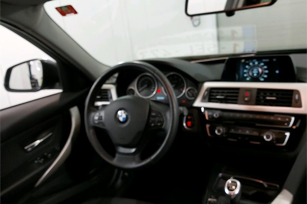 BMW 3er Touring 2017 photo 5