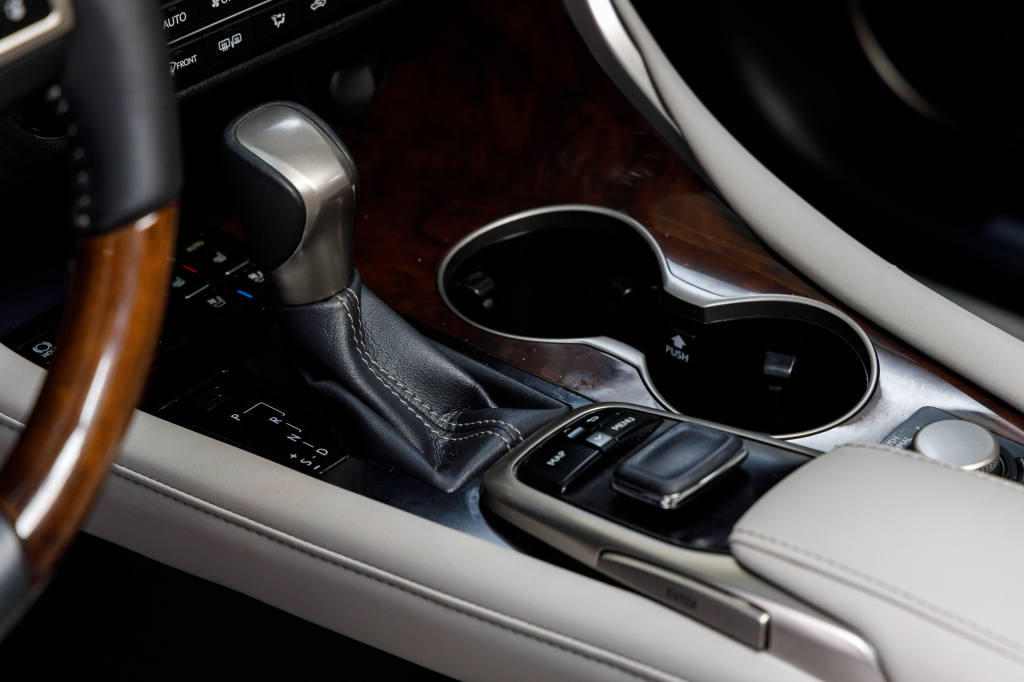 Lexus RX 350 2016 photo 45