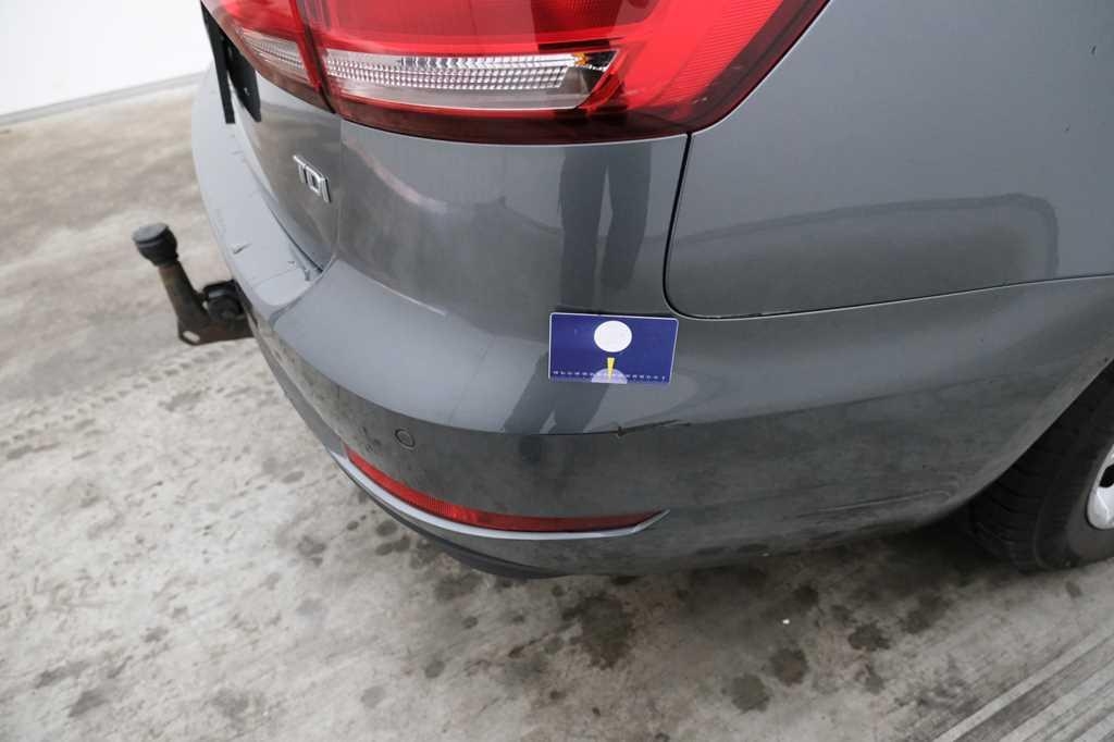 Audi A4 Avant 2016 фото 23