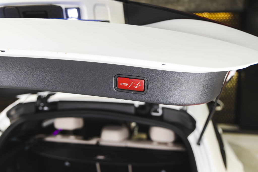 Mercedes-Benz GLC-Class 2023 фото 46