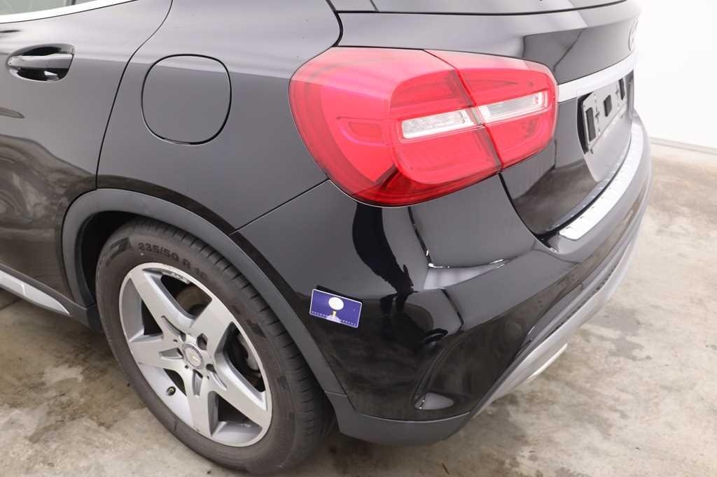 Mercedes-Benz GLA 2017 фото 35