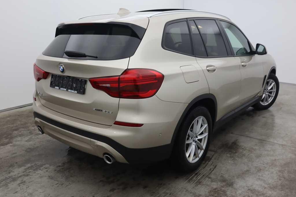 BMW X3 2018 фото 1